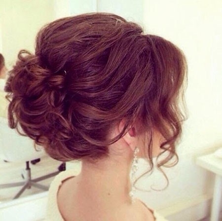 Perfect Updo for Wedding Event