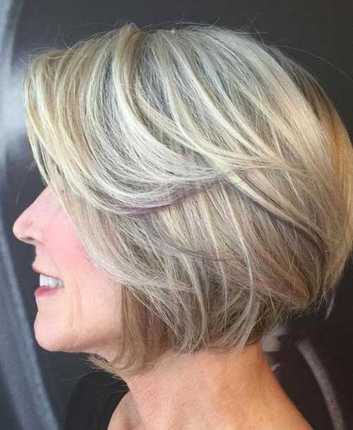 Short Hairstyle for Women Over