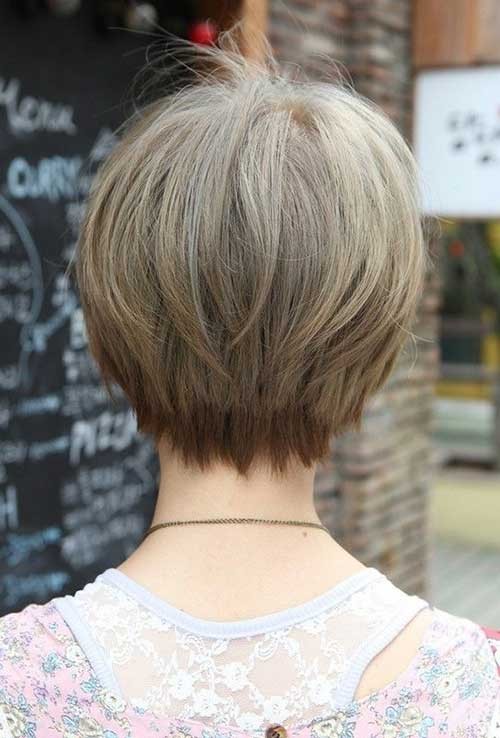 Fine Straight Short Layered Haircut