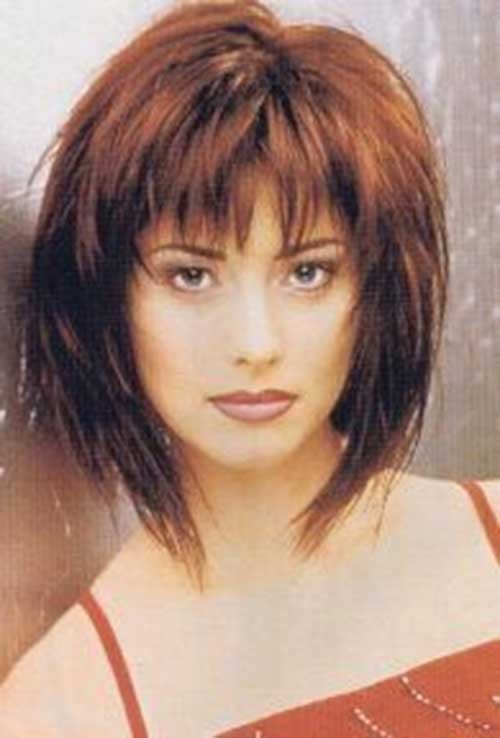 Shaggy Hairstyle with Blunt Bangs for Women
