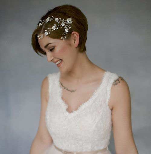 Short Wedding Hair with Accessory