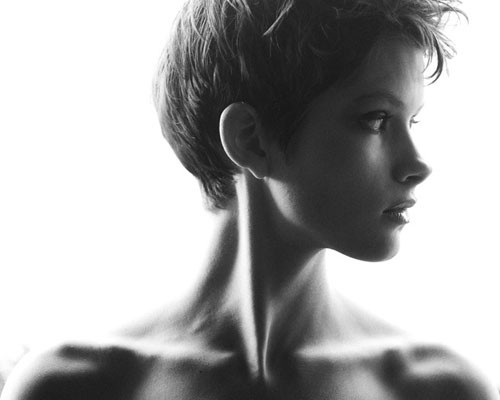Best Short Haircuts for Oval Faces