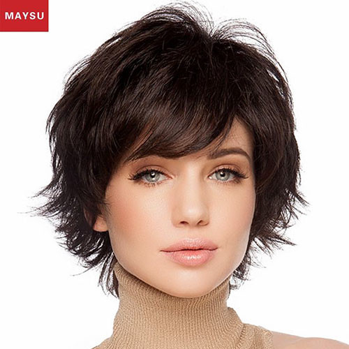 29 short hair with side swept bangs