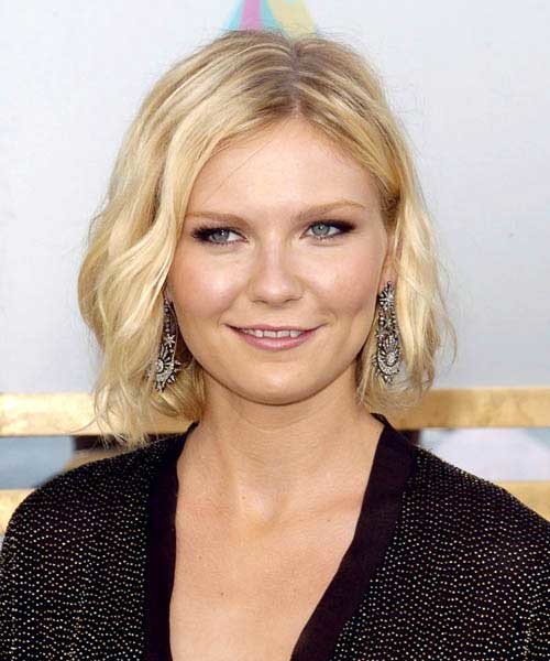 Kirsten Dunst Wavy Bob Hairstyle for Round Face