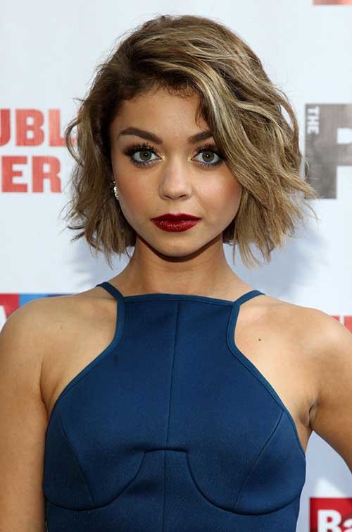 Sarah Hyland Wavy Blonde Bob Hairstyle with Ombre