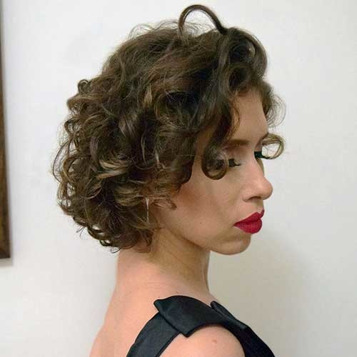 Curly Bob Hairstyle 2