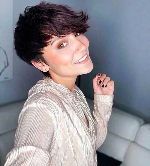 Cute and Simple Pixie Cut