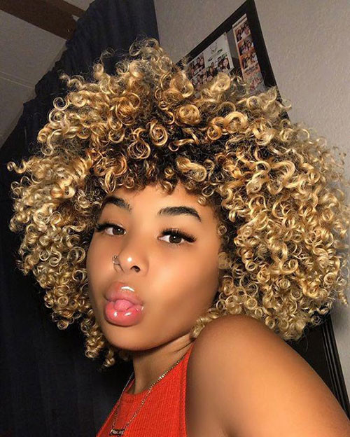 Short Blonde Natural Hairstyle for Black Women