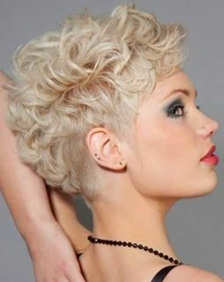 Short Trendy Curly Haircuts 13