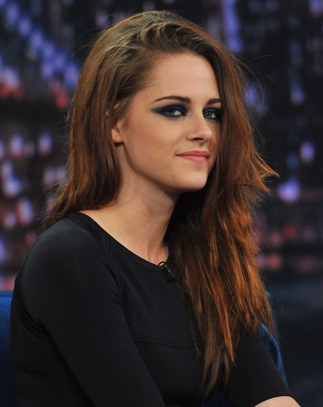 2014 Kristen Stewart Hairstyles Lovely layers for Long Hair