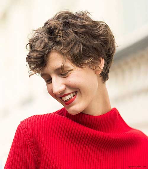 Awesome Curly Pixie Cut for Trendy Girls