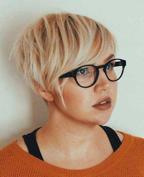 Best Layered Asymmetrical Pixie for Round Face