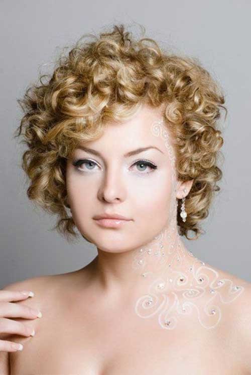 Short Haircuts For Curly Hair 13
