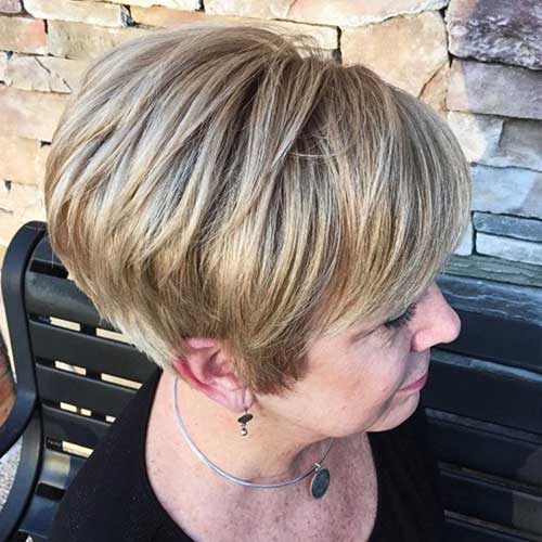 Short Layered Haircuts for Women Over 50 031 www.vozsex.com 