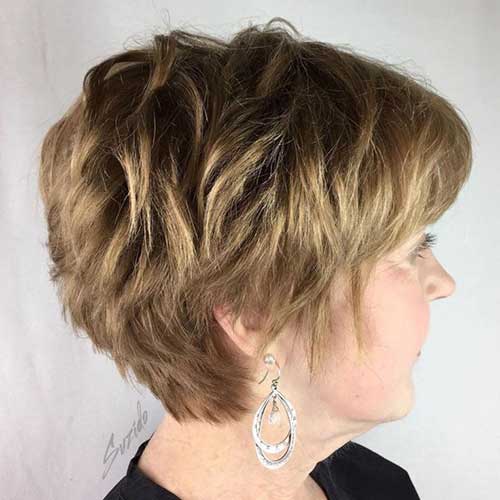 Short Layered Haircuts for Women Over 50 054 www.vozsex.com 