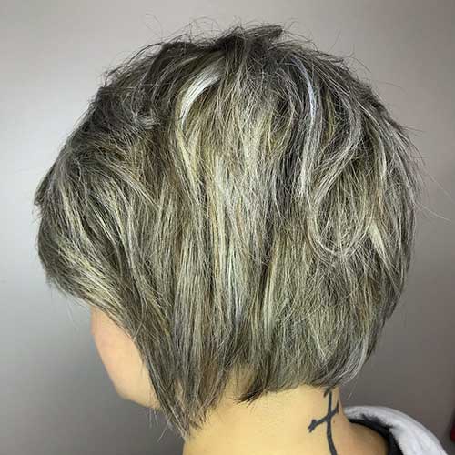 Short Layered Haircuts for Women Over 50 059 www.vozsex.com 
