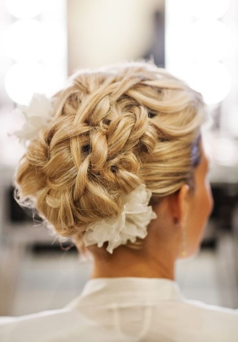 20 glamorous wedding updos for brides best wedding hairstyles 18