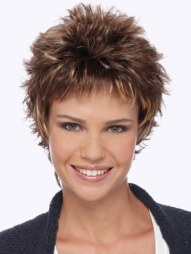 Short Hairstyles for Women with Square Faces 24