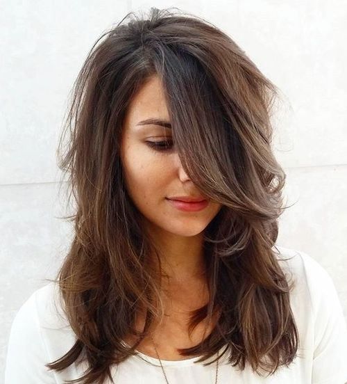 Fashionable Mid Length Hairstyles 2