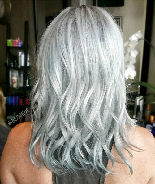 Medium Wavy Hairstyle for Silver Grey Hair