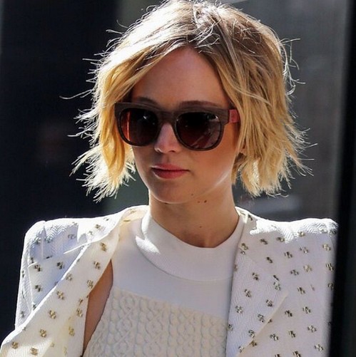 Short Bob Hairstyle for Blond Hair
