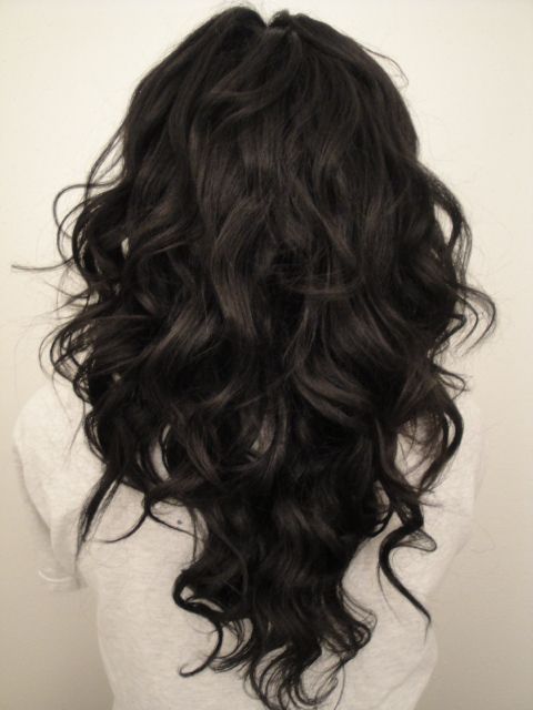 ong hair cut in a “V” shape – Beautiful Hair