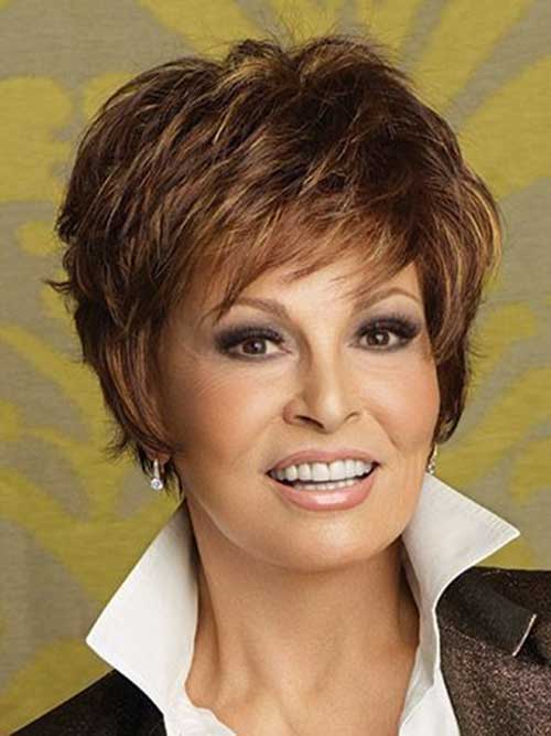 21.Pixie Haircuts for Older Ladies