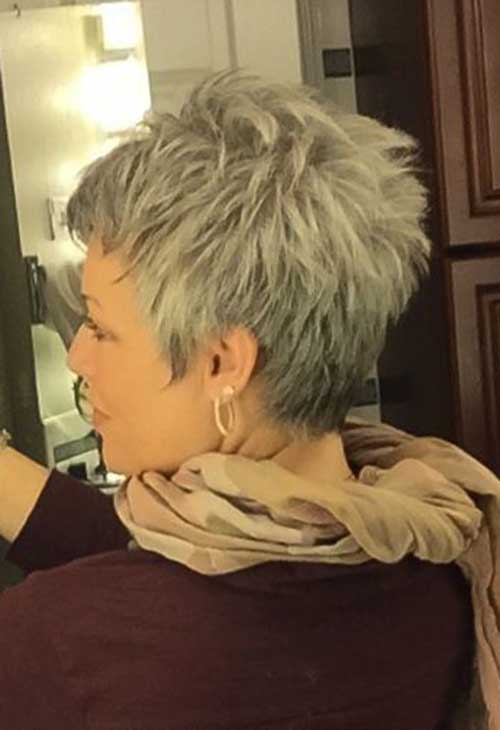 25.Pixie Haircuts for Older Ladies