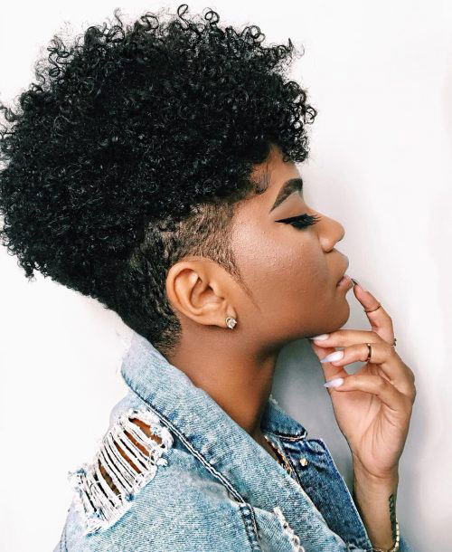 Cute Natural Hairstyle for Short Hair