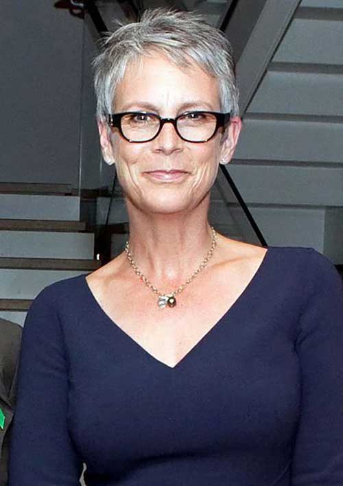 Ideas of Short Hairstyles for Women Over 50.2