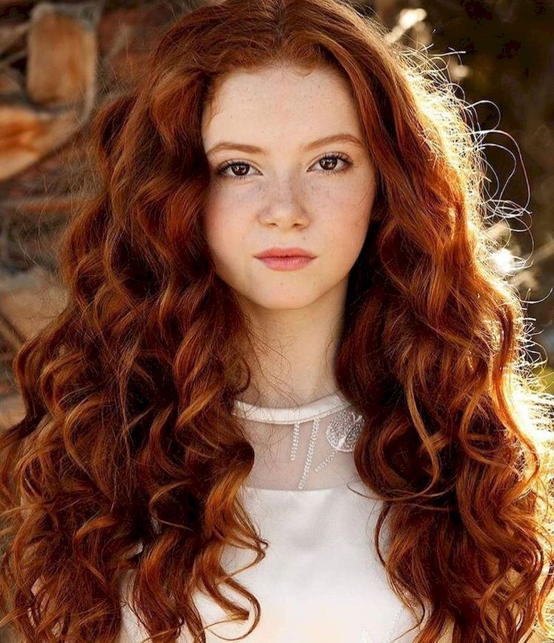 Curly Long Hairstyle