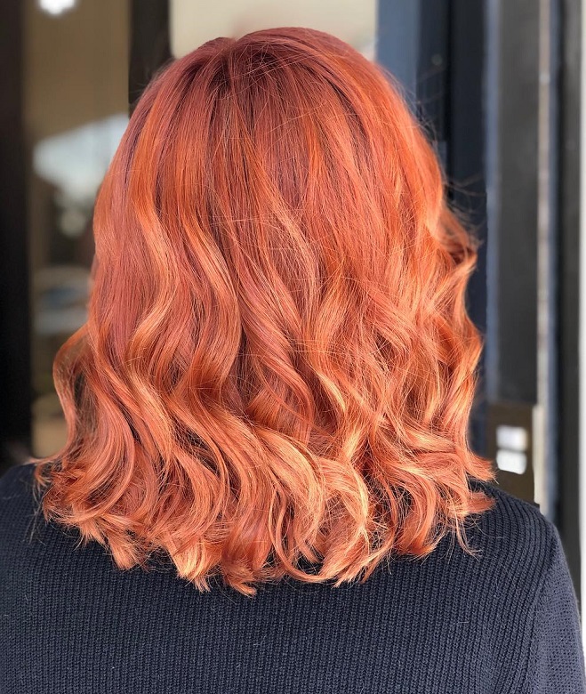 Red Hairstyle with Blonde Highlights
