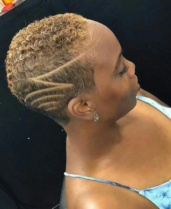 Amazing Shaved Sides Hairstyles for Black Women 3