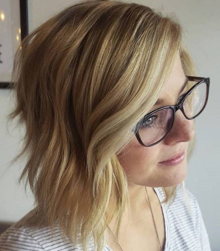 Cute Bobs Hairstyles for Women 16
