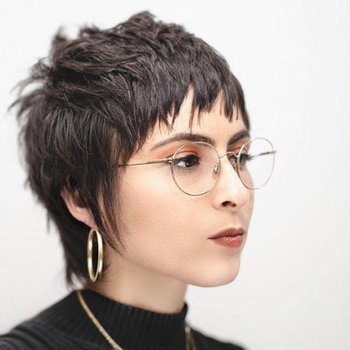 Ideas for An Amazing Textured Pixie Cut 8