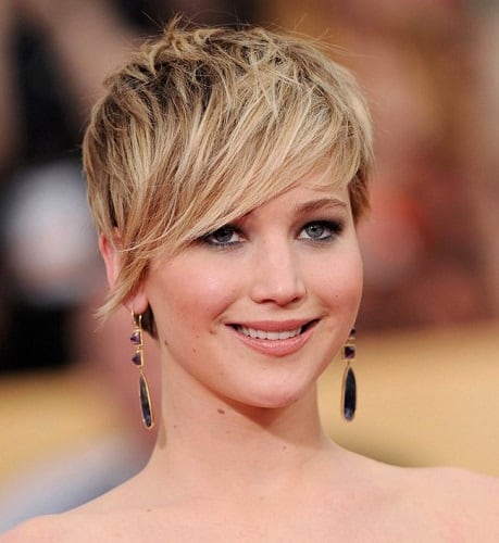 Quick Short Weave Hairstyles for Women 19