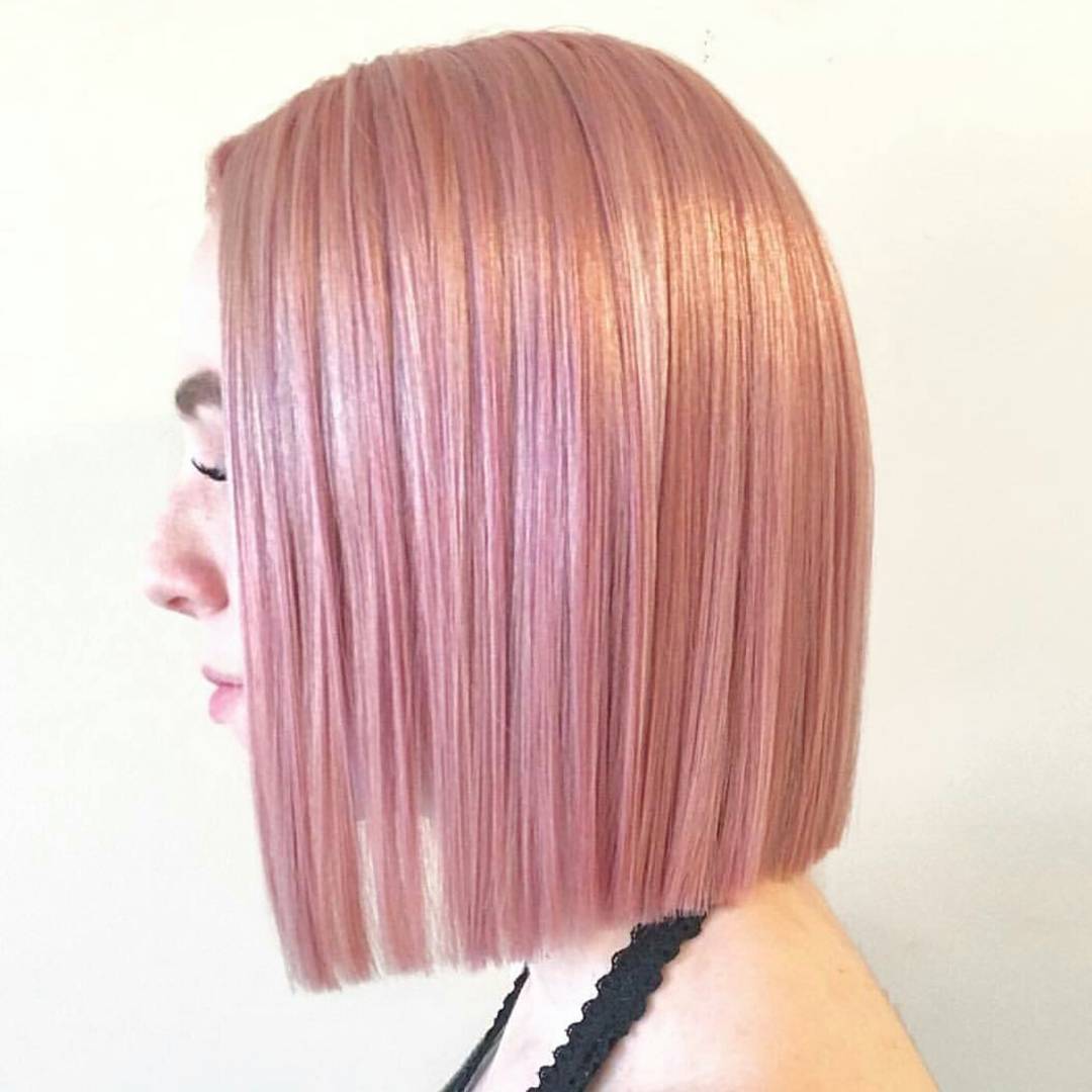 Blunt Hairstyle in Light Pink Color