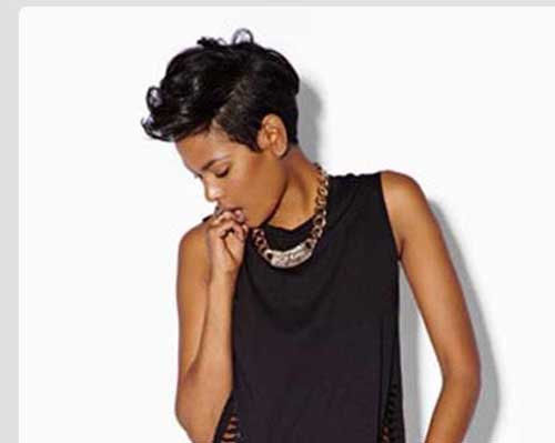 Cool Short Pixie Hairstyle For Black Women