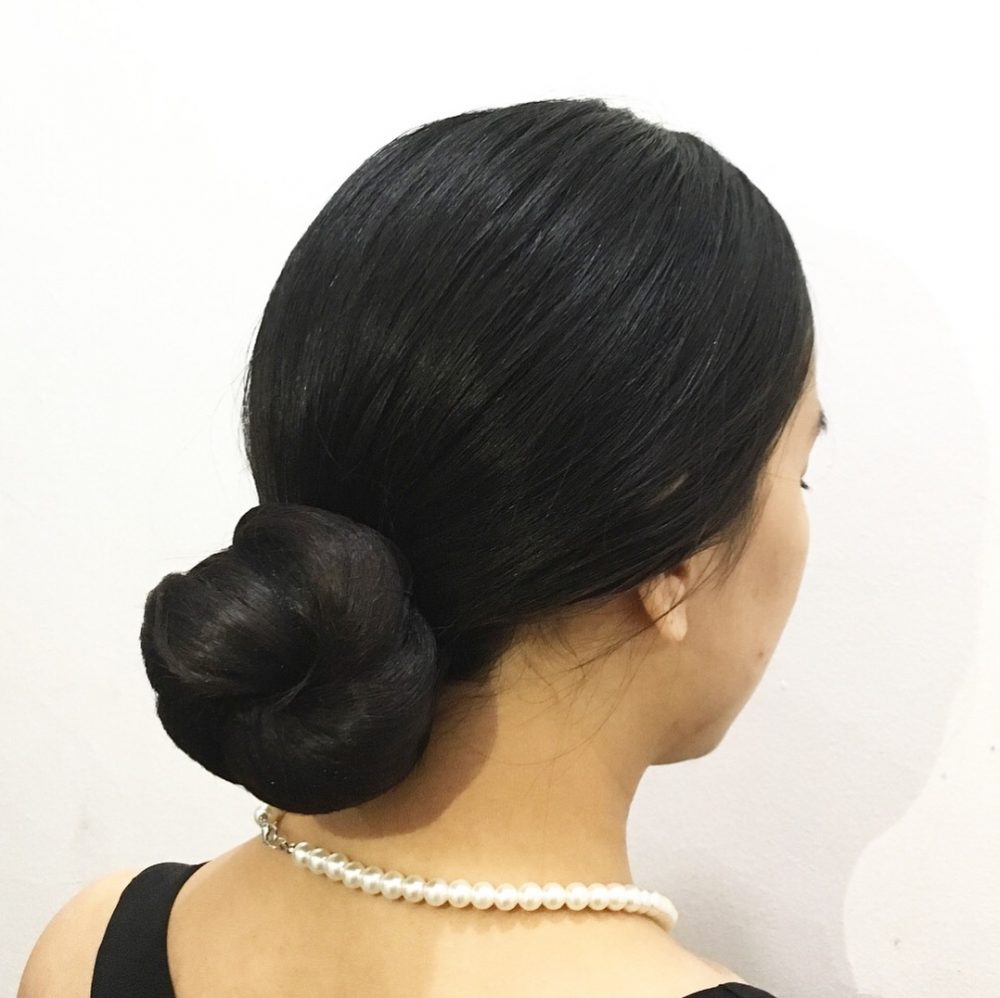 sophisticated and effortless long easy updos